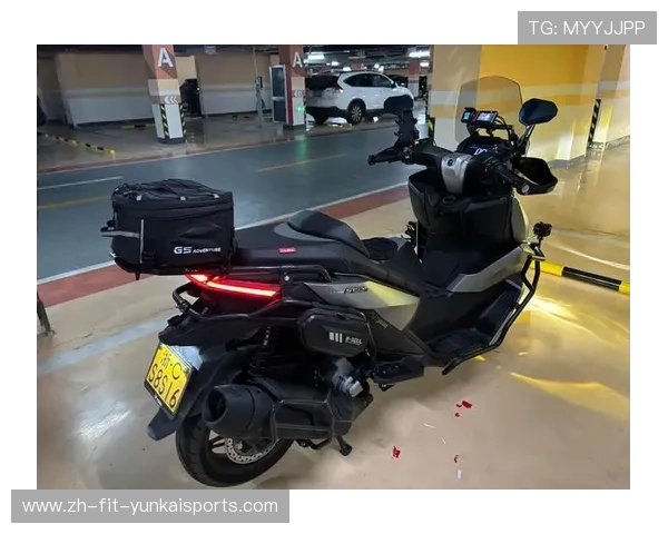 16000元预算，新款国产250踏板，选天鹰TX250E还是无极SR250GT？